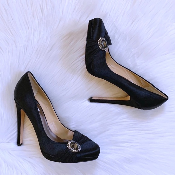Badgley Mischka Shoes - Badgley Mischka Black Satin Pumps